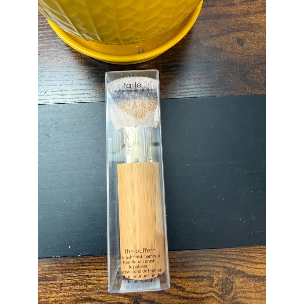 Tarte The Buffer Airbrush Finish Bamboo Foundation Brush New in Box